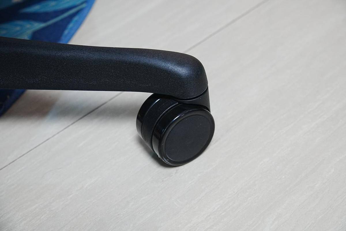 电竞工学椅选购指南功能材质都拉满就是不一样CQ9电子网站买对不买贵？保友金豪雄鹰