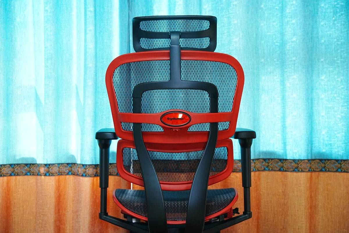 电竞工学椅选购指南功能材质都拉满就是不一样CQ9电子网站买对不买贵？保友金豪雄鹰X9(图33)