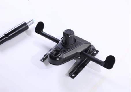 、坐垫硬电竞椅这三个槽点有品牌解决吗？CQ9传奇电子透气性差、腰部缺乏支撑